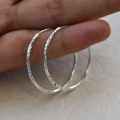 925 Sterling Silver Diamond Cut Hoop Earrings